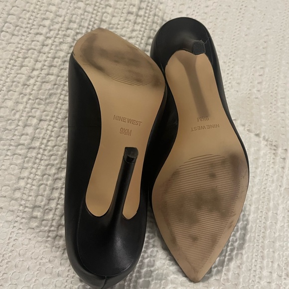 NINE WEST BLISS POINTY TOE PUMPS - Picture 4 of 4